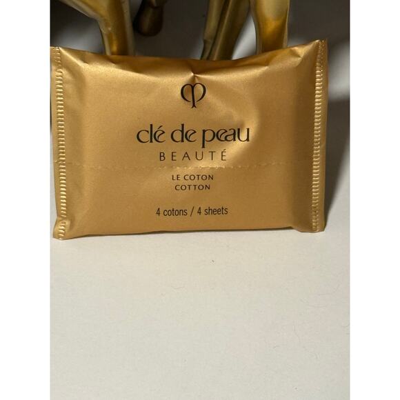 Clé de Peau Beauté Le Coton Facial Cotton - 8 Sheets (2 Packages)-NEW in Package - Picture 1 of 1